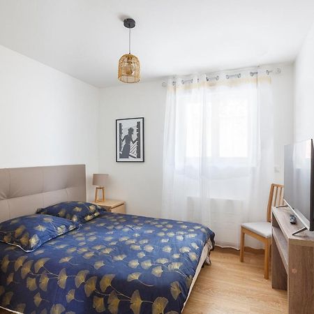 Logement 004 A 300M De La Gare Mantes La Jolie Ngoại thất bức ảnh